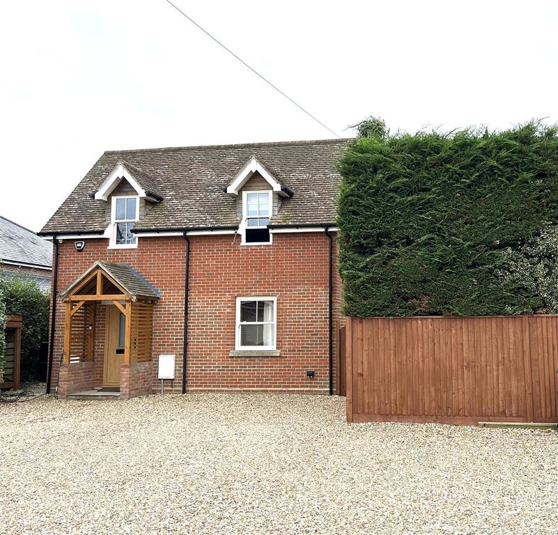 Property photo 3 of 41 E2.Jpeg