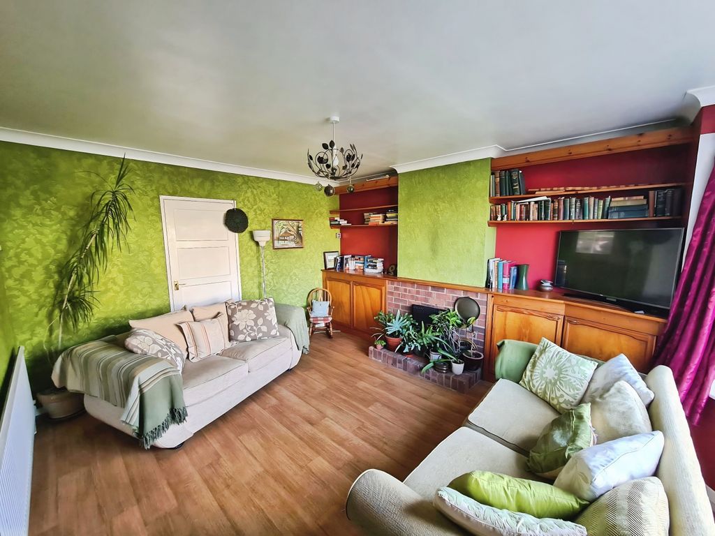 Property photo 3 of 12 Photo #3