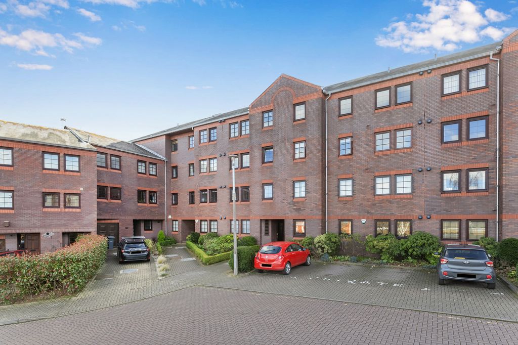 Property photo 1 of 21 Primary Property Image