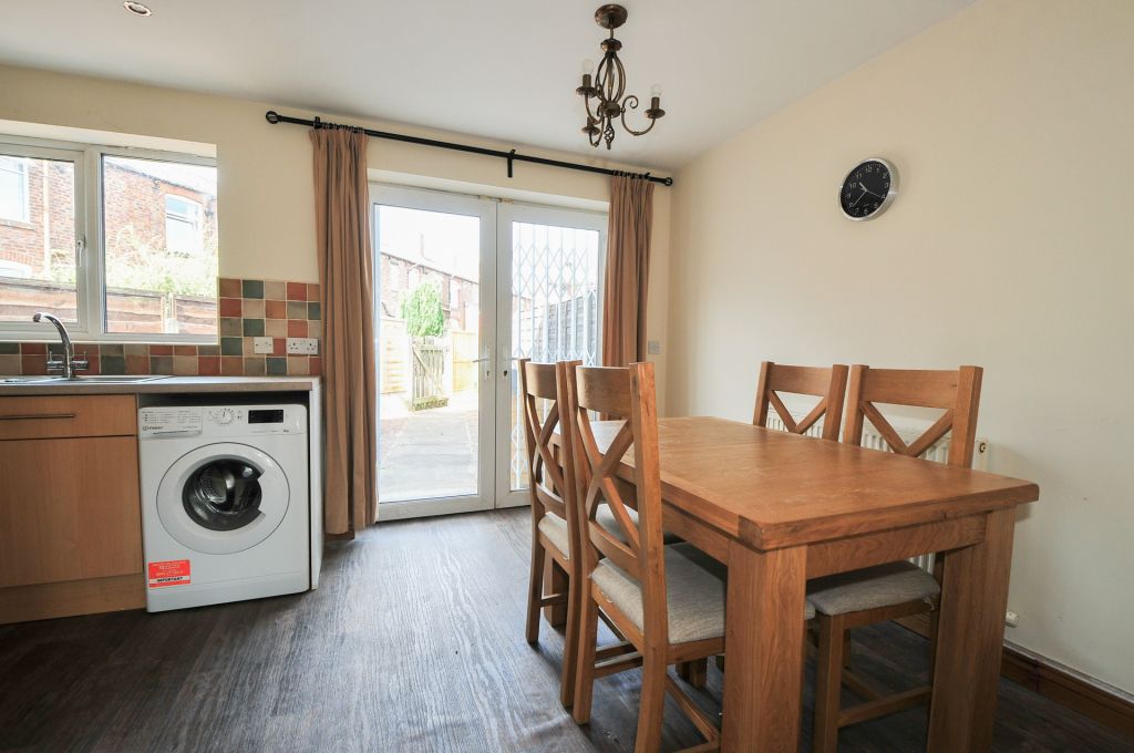 Property photo 1 of 28