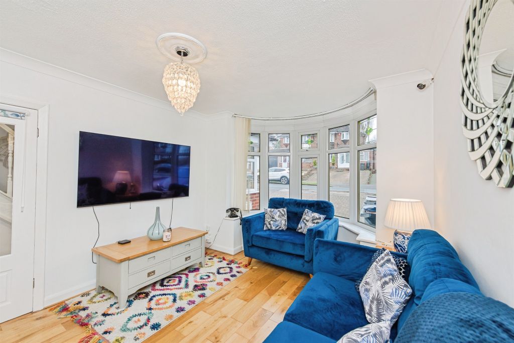 Property photo 2 of 20