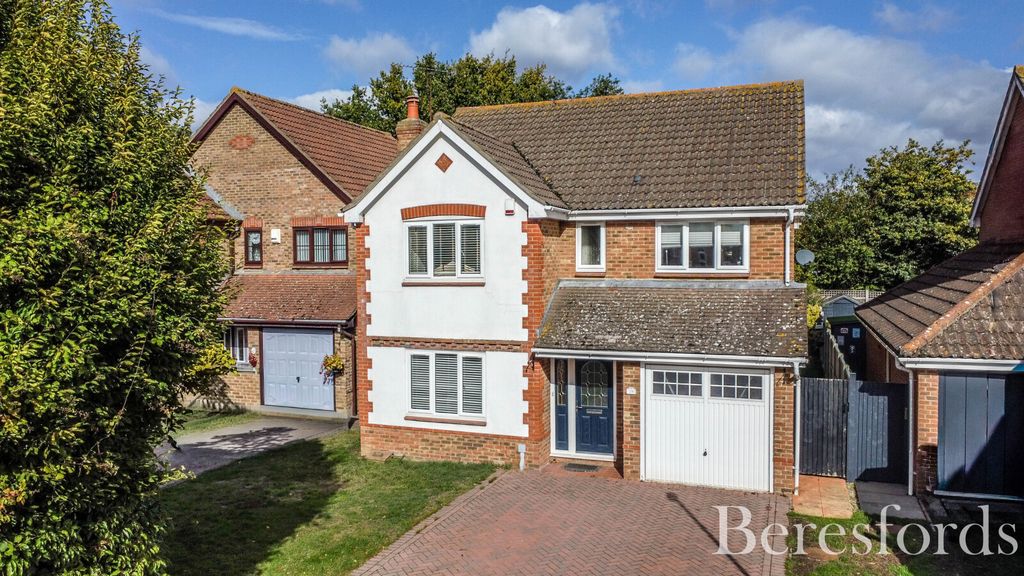 Property photo 1 of 16 Front