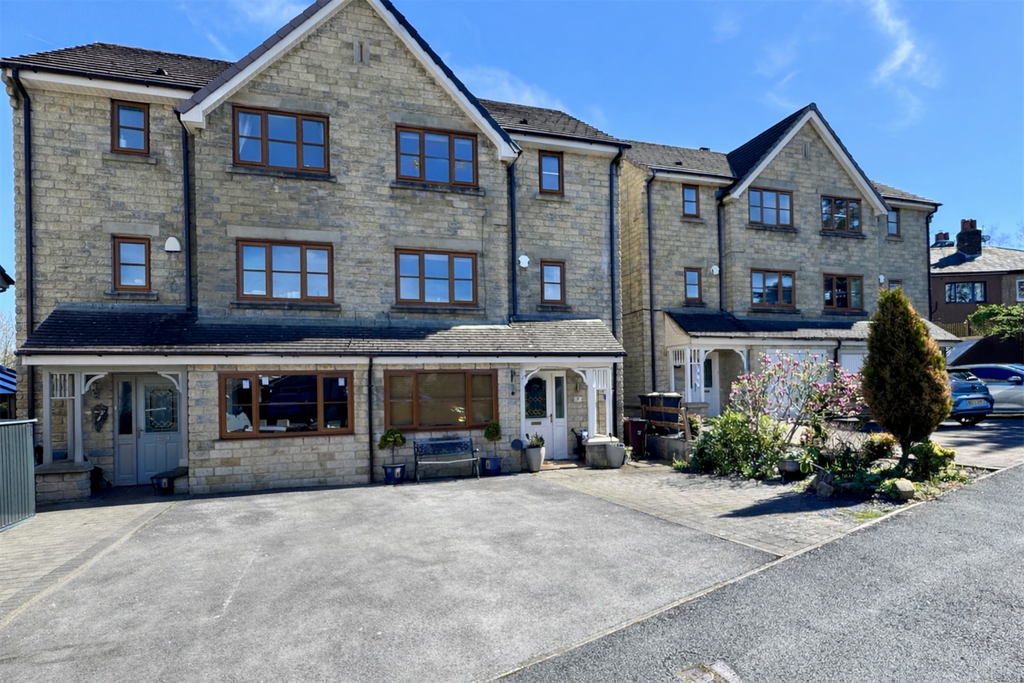 Property photo 1 of 20 (Main)