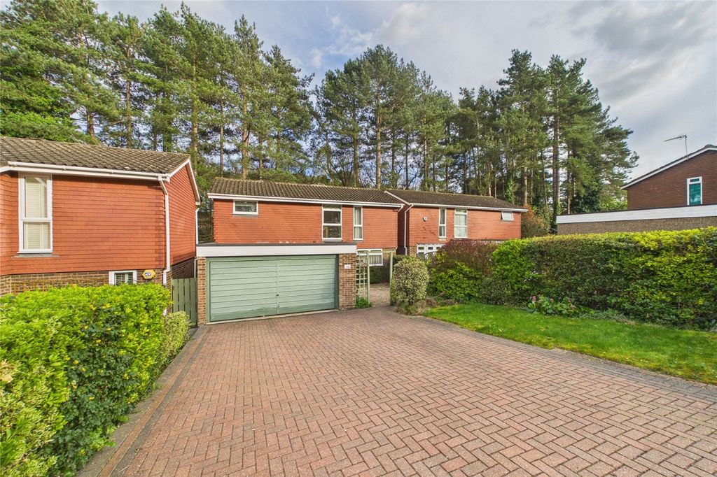 Property photo 1 of 21 Picture No. 13