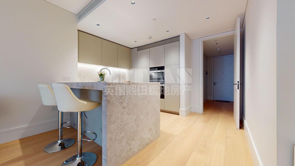 Property photo 3 of 26