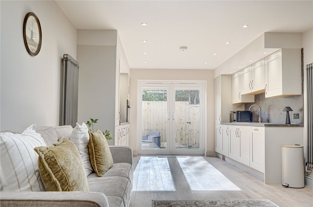 Property photo 2 of 17 Reception Room