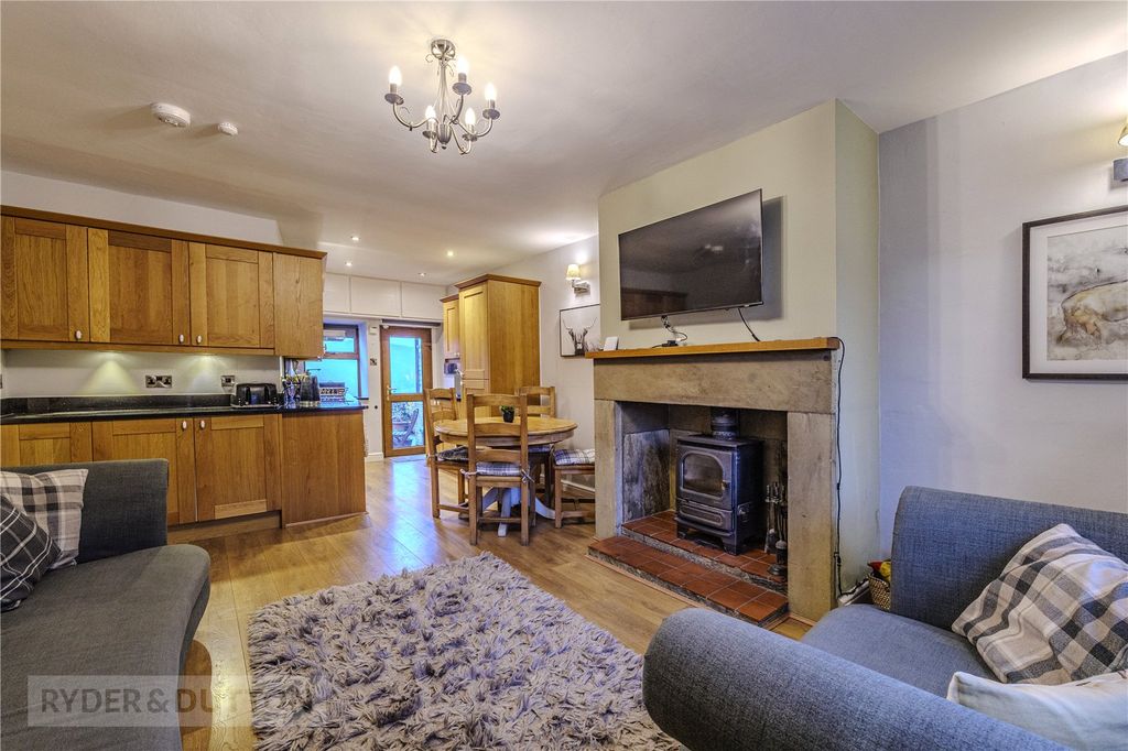 Property photo 2 of 20 Open Plan Living