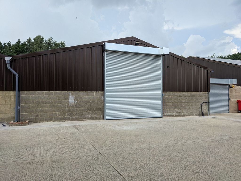 Property photo 1 of 4