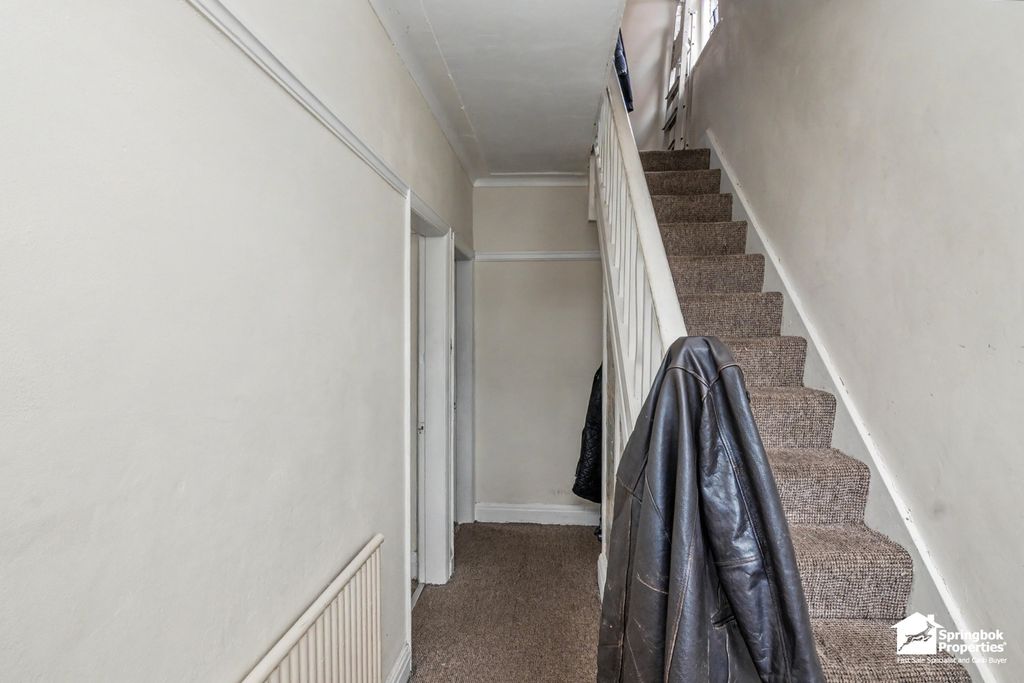 Property photo 2 of 15 Image 1