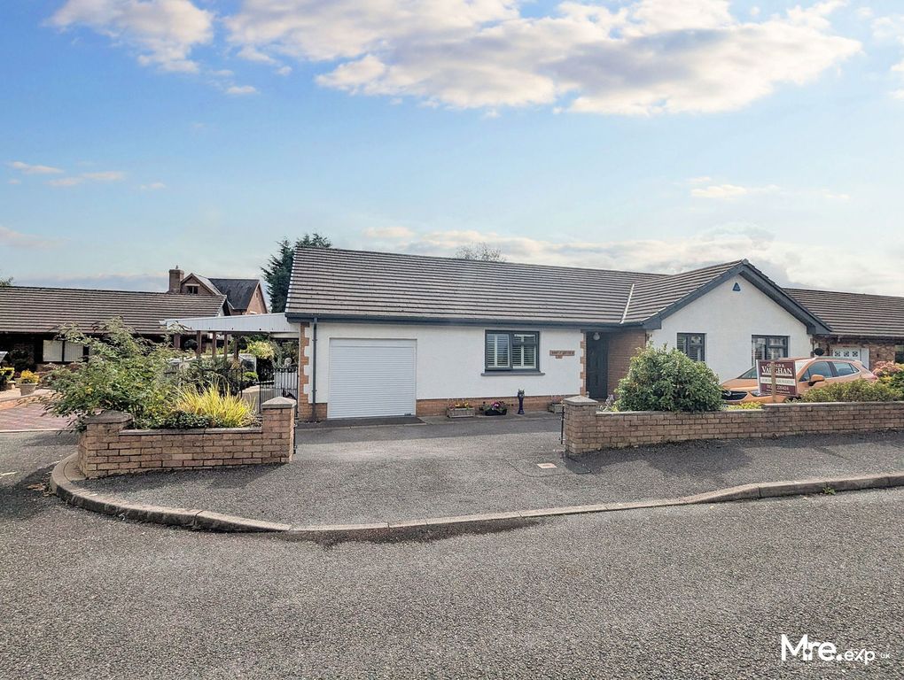 Property photo 1 of 36