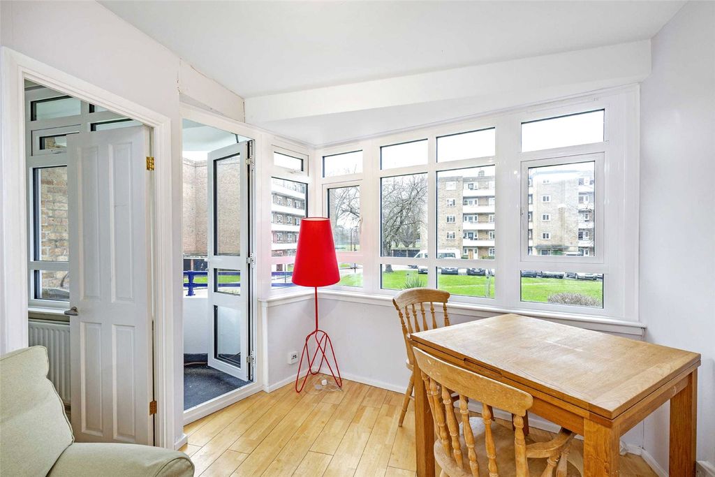 Property photo 1 of 9 Photo