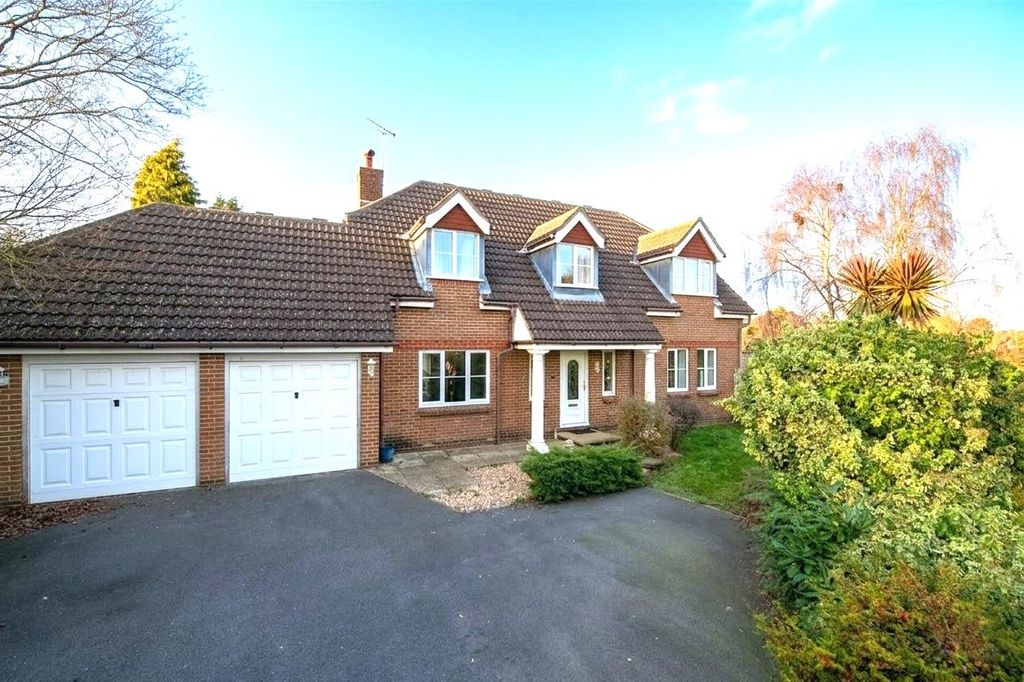 Property photo 1 of 12 2.Jpg