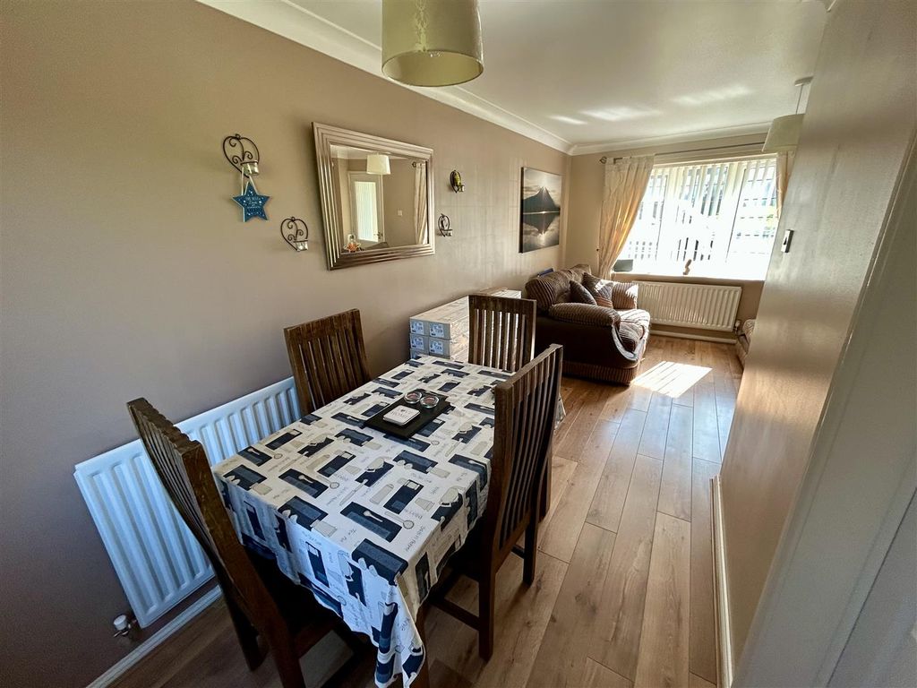 Property photo 3 of 14 Open Plan Living Room And Dining Room