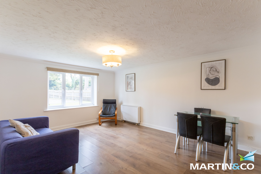 Property photo 2 of 9 Picture6