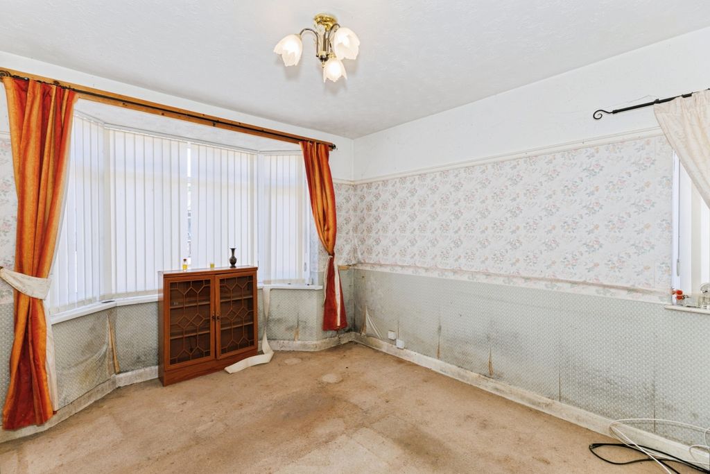 Property photo 2 of 15 Image 1