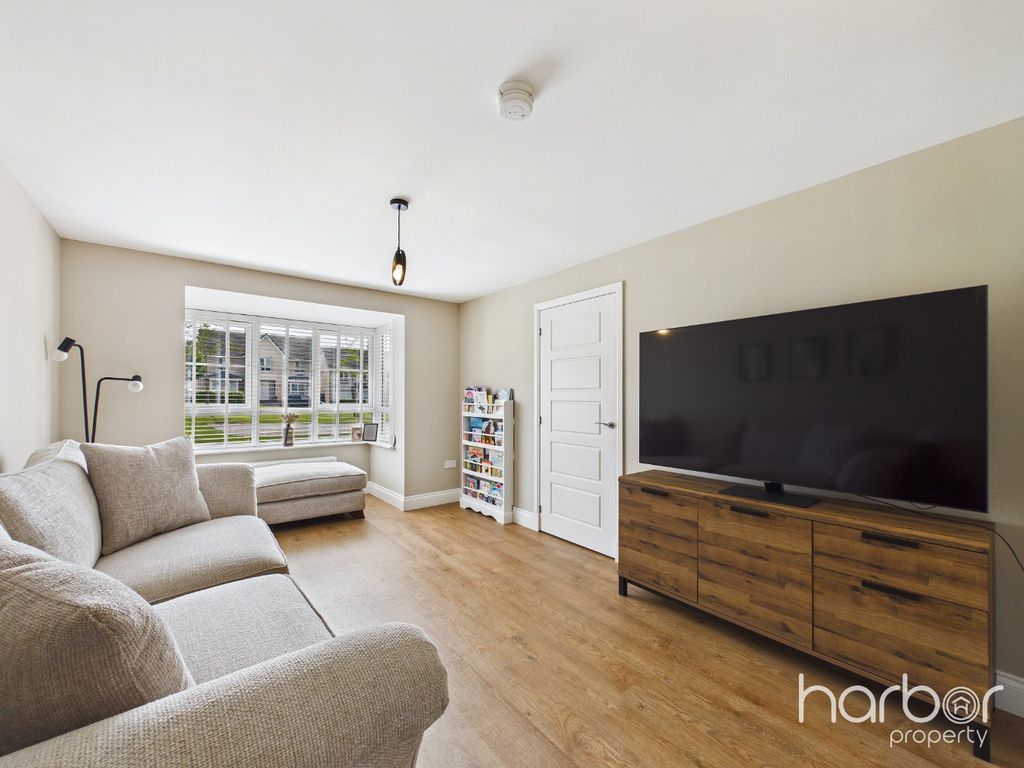 Property photo 2 of 24 5316024