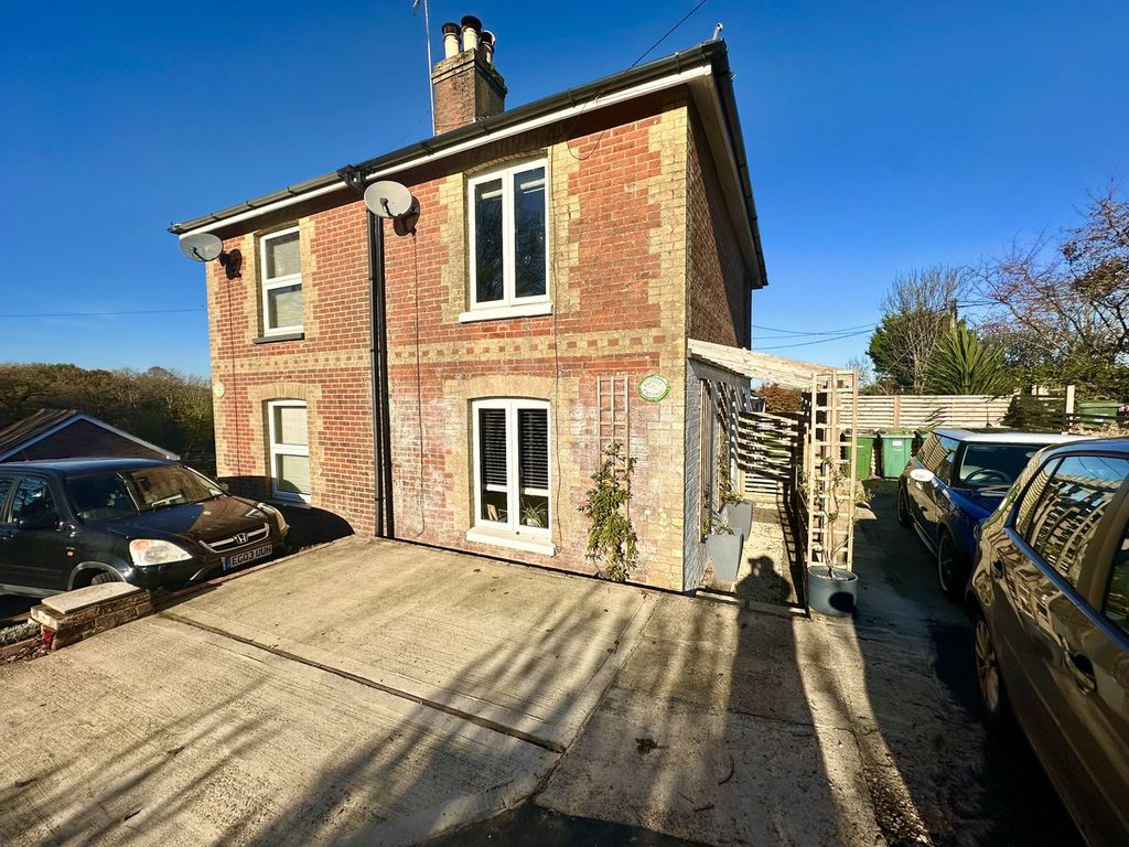 Property photo 1 of 27