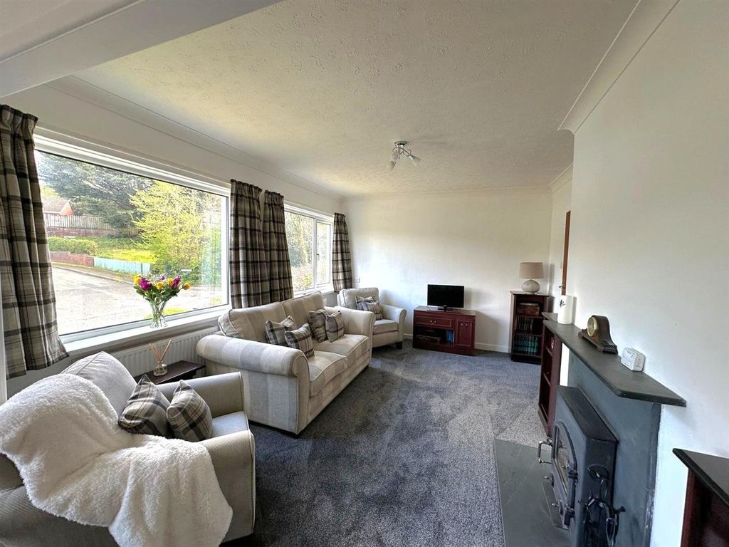 Property photo 2 of 20 Img-20260420-Wa0017.Jpg