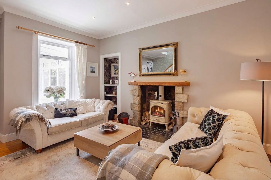 Additional image 3 of 5 bed detached house for saleBraewell Cottage, Mill Road, Linlithgow EH49