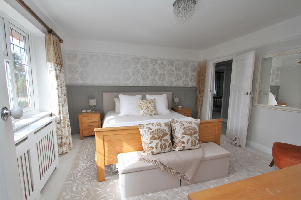 Additional image 28 of 5 bed detached house for salePrideaux Road, Eastbourne BN21