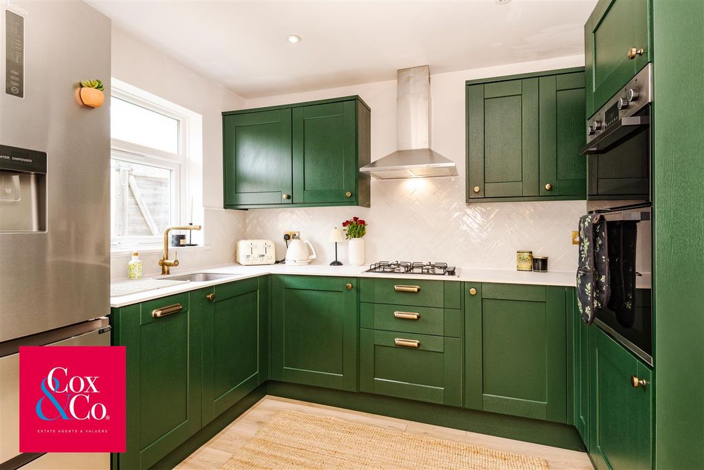 Property photo 2 of 17 81M_3936.Jpg