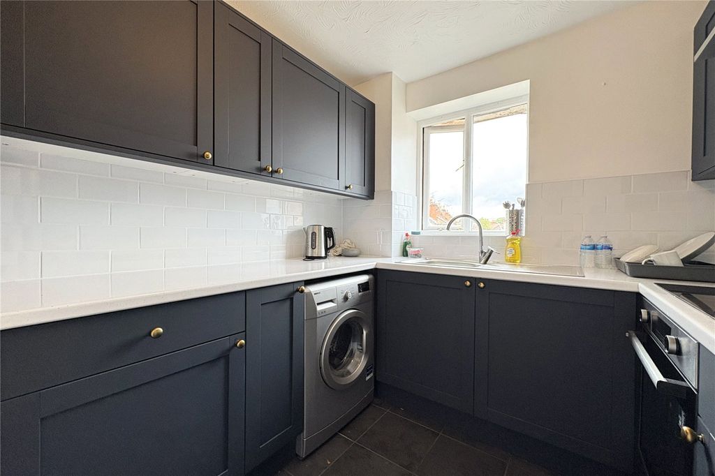 Property photo 2 of 7 Picture No. 06