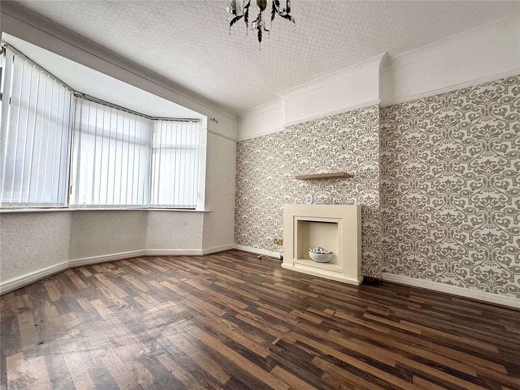 Property photo 2 of 12 Picture No. 05