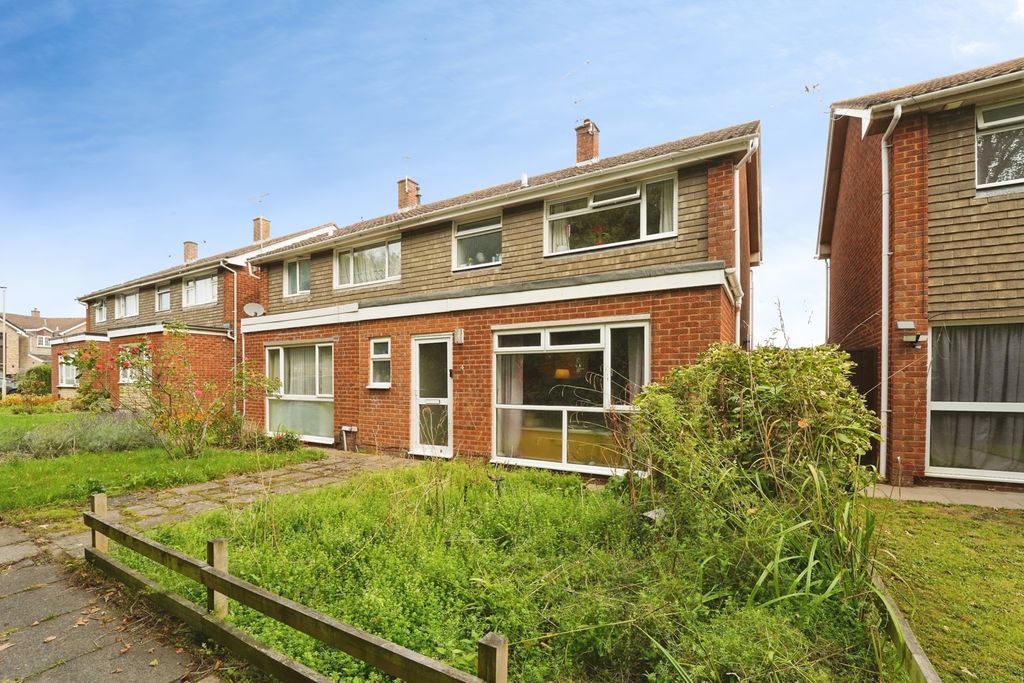 Property photo 1 of 17 Pbox-Img.Jpg