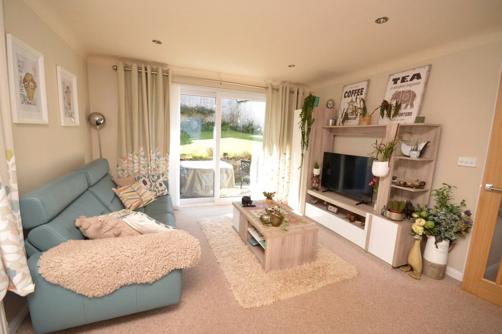 Property photo 2 of 15 Picture No. 08