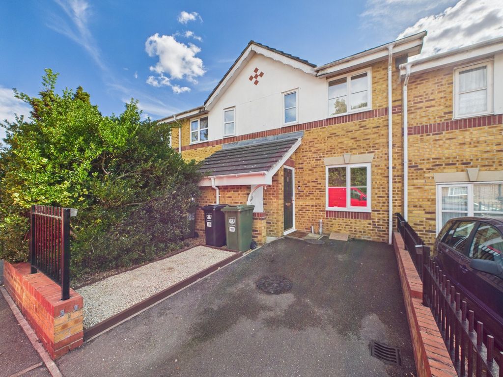 Property photo 2 of 10 4458302