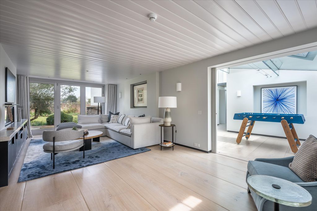 Additional image 5 of 7 bed detached house for saleShore Road, Bosham, Chichester, West Sussex PO18.