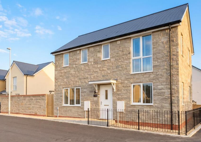 Property photo 1 of 7 40Br