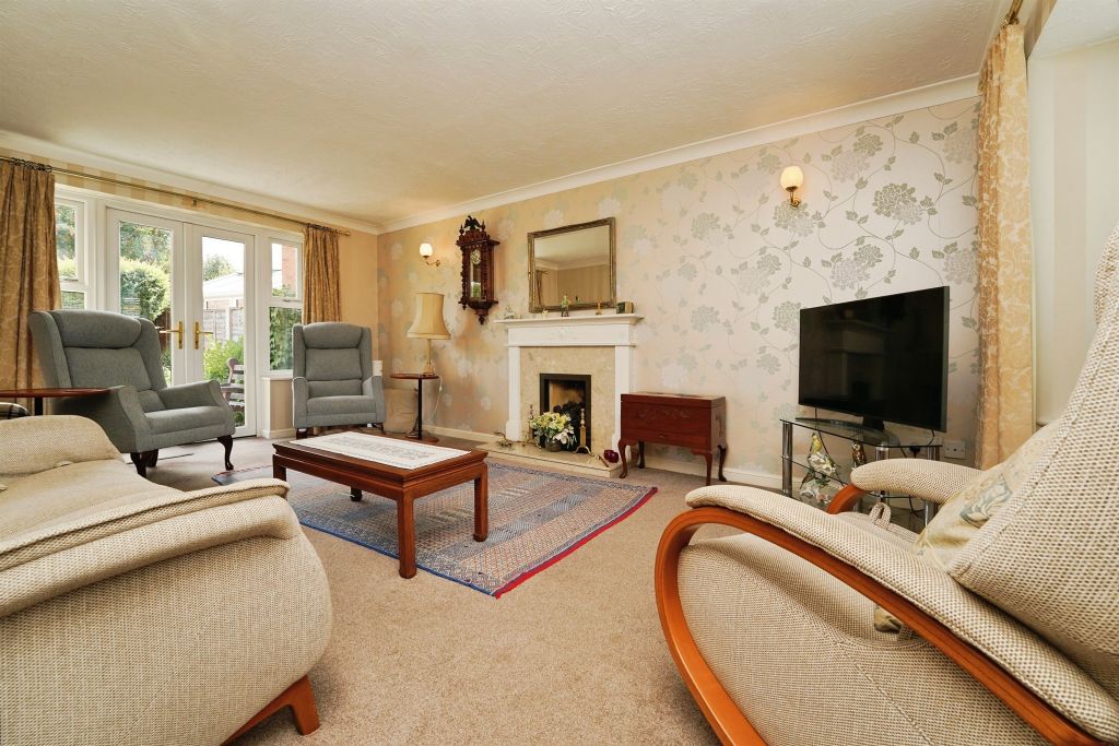 Property photo 3 of 33
