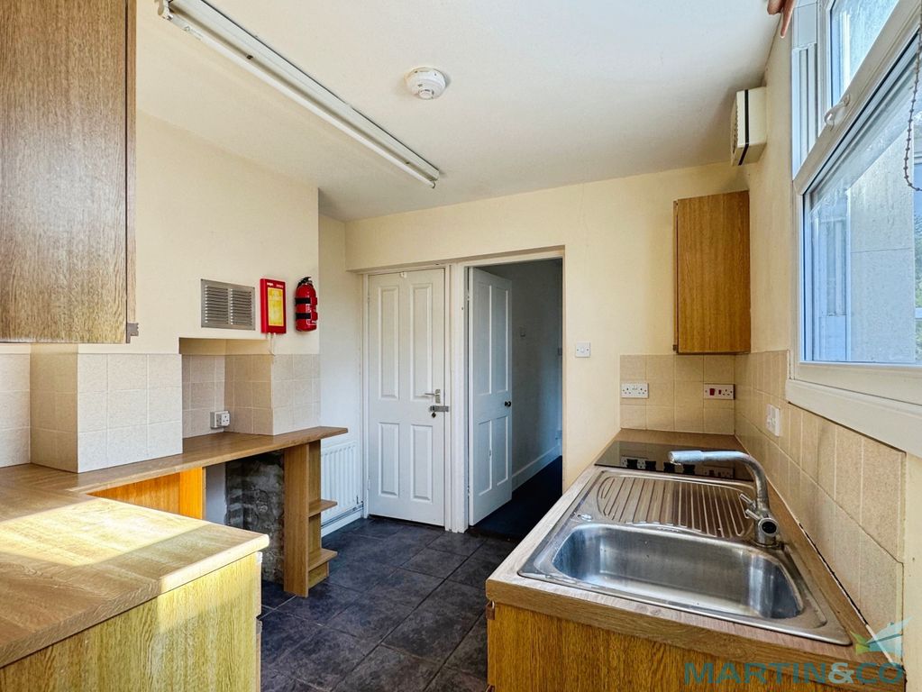 Property photo 3 of 12 B4Adc6F3--48Ab-A29B-A7Fd1Bd21373-49669-000016Bb6E5