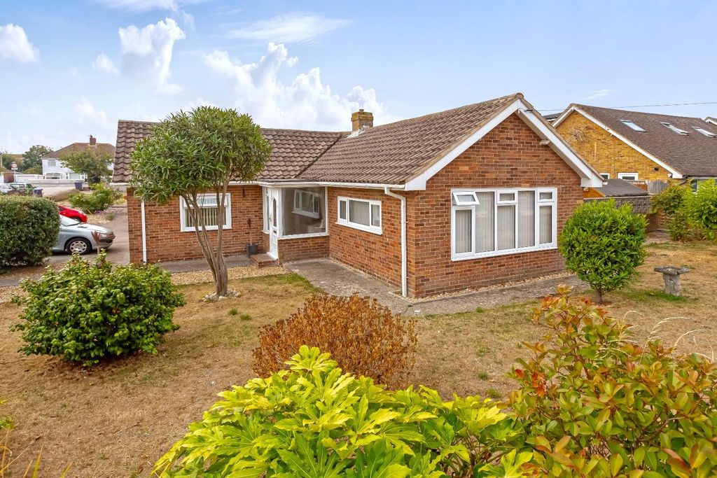 Property photo 1 of 20 Russells Drive_17.Jpg