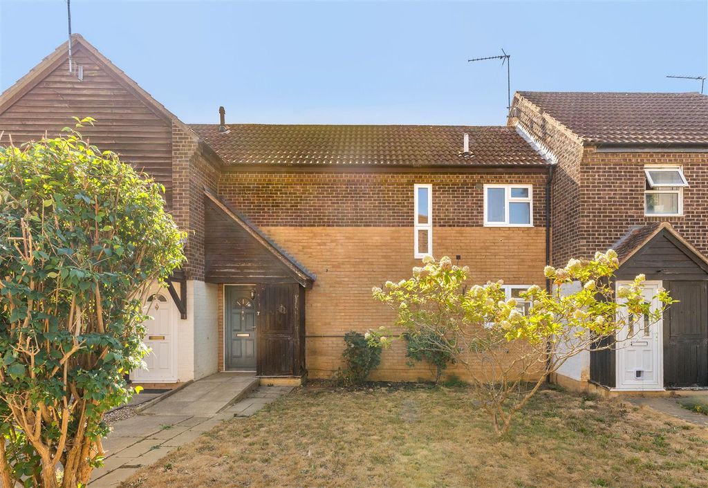 Property photo 1 of 14 7 Hydrangea Walk, Banbury-1.Jpg