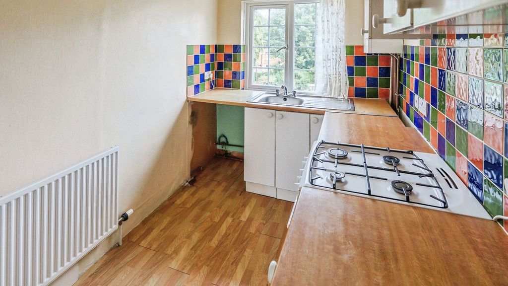 Property photo 3 of 7