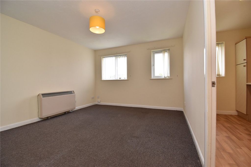Property photo 3 of 10 Picture No. 10