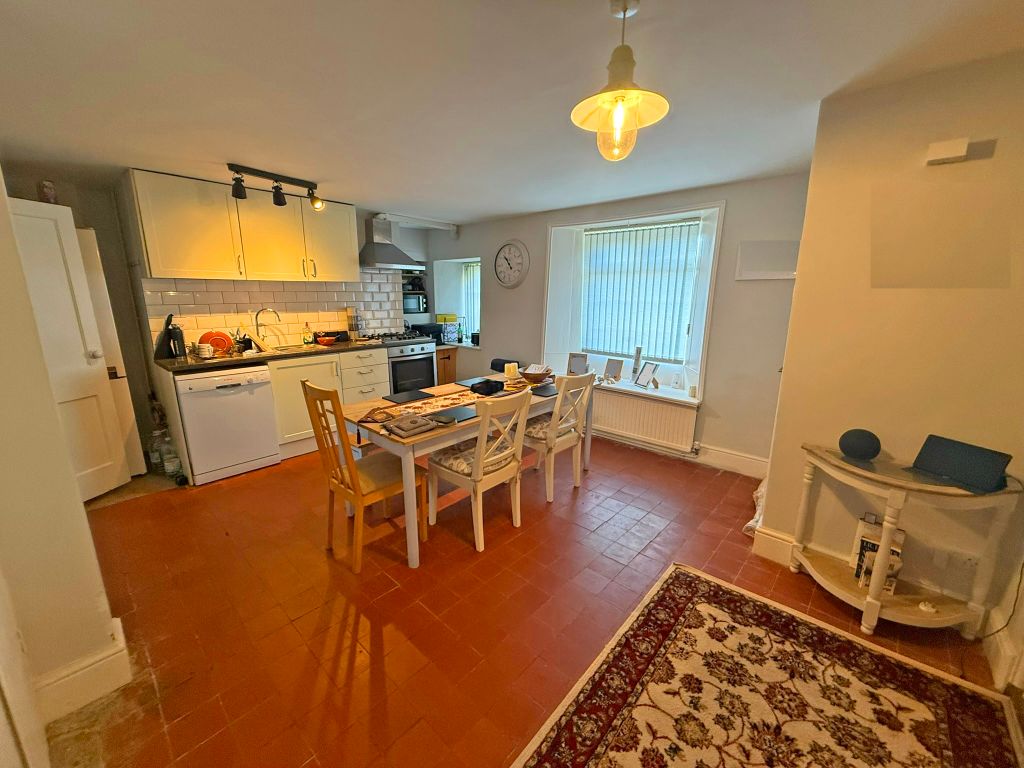 Property photo 3 of 11 Img_5911