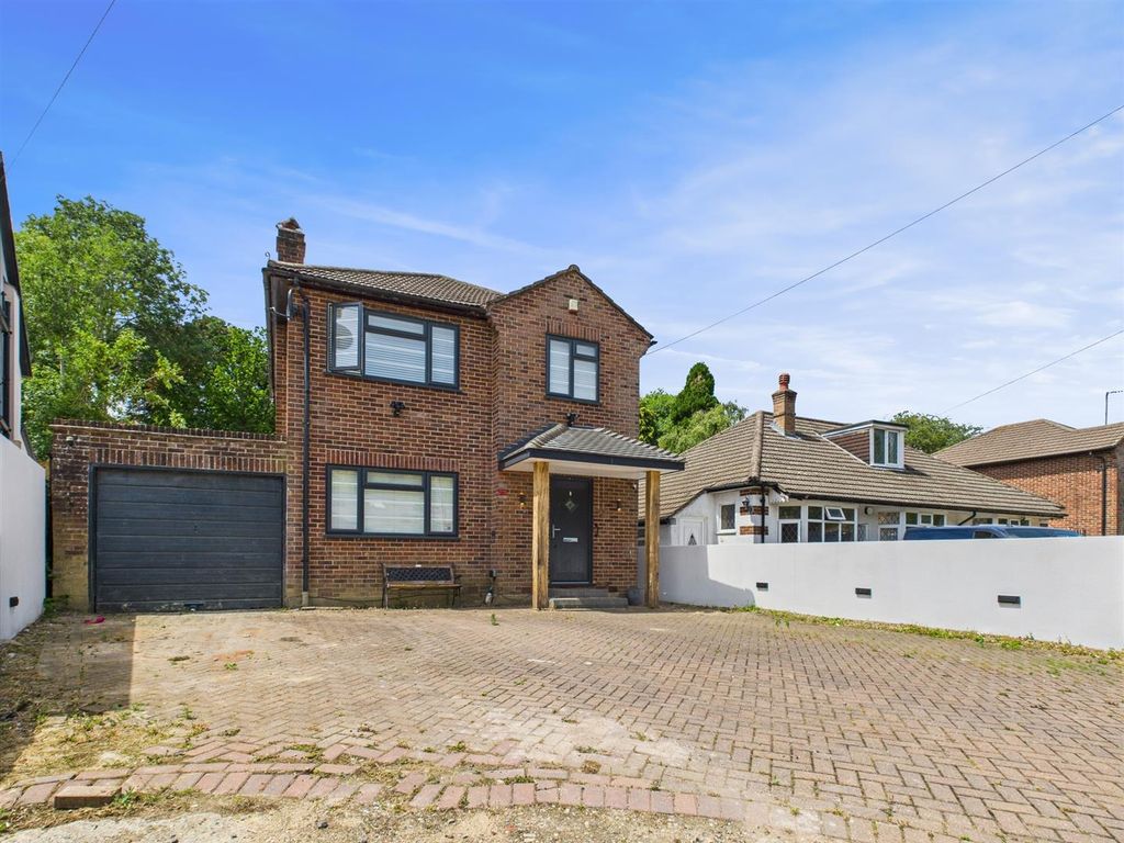 Property photo 1 of 24 Cam02885G0-Pr0418-Still002.Jpg