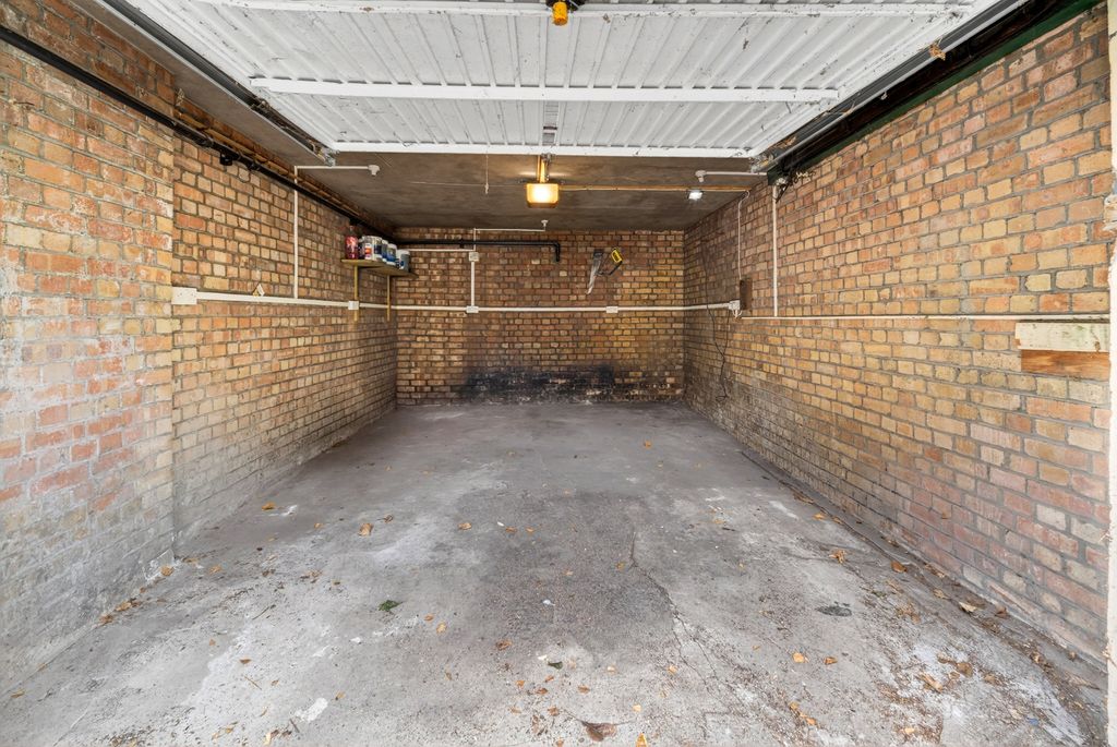 Property photo 2 of 5 Picture No. 02