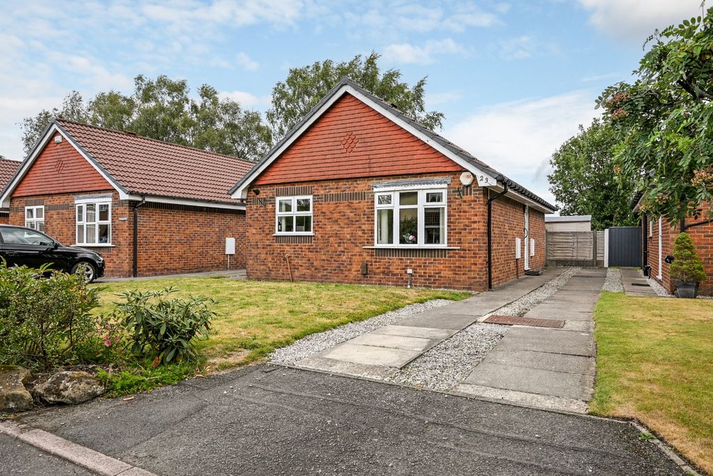 Property photo 1 of 28 5230330