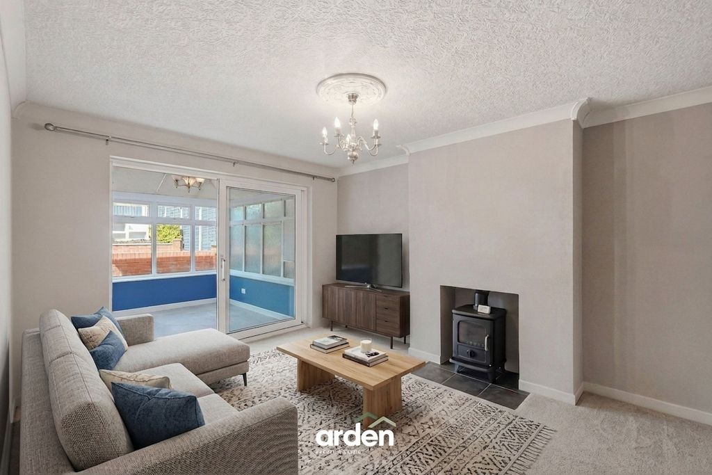 Property photo 3 of 16