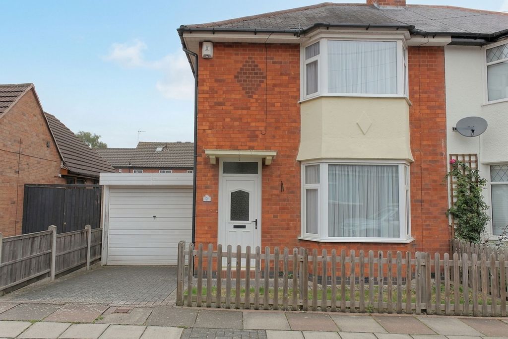 Property photo 1 of 18