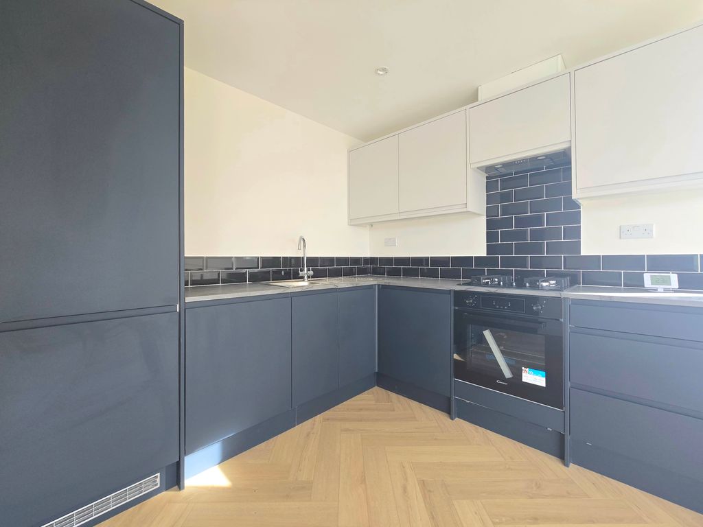 Property photo 2 of 9 2