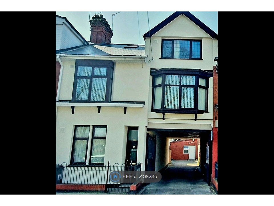 Property photo 1 of 3