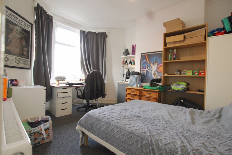 Property photo 3 of 11 Photo 2