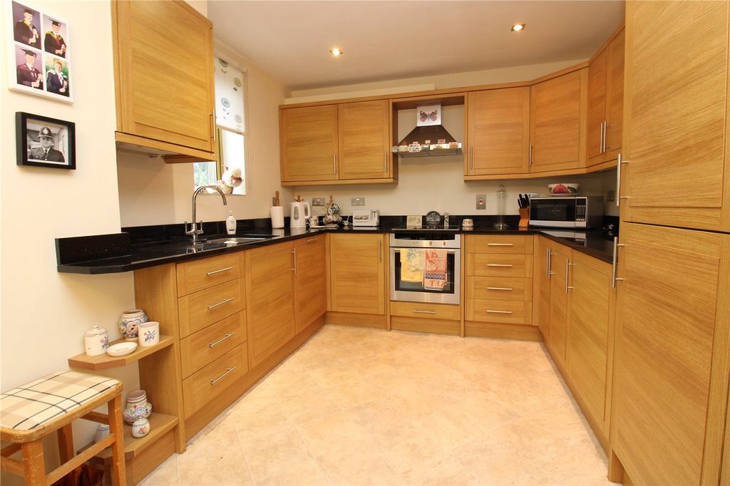 Property photo 3 of 17 Picture No. 08