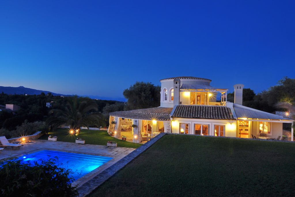 Property photo 1 of 26