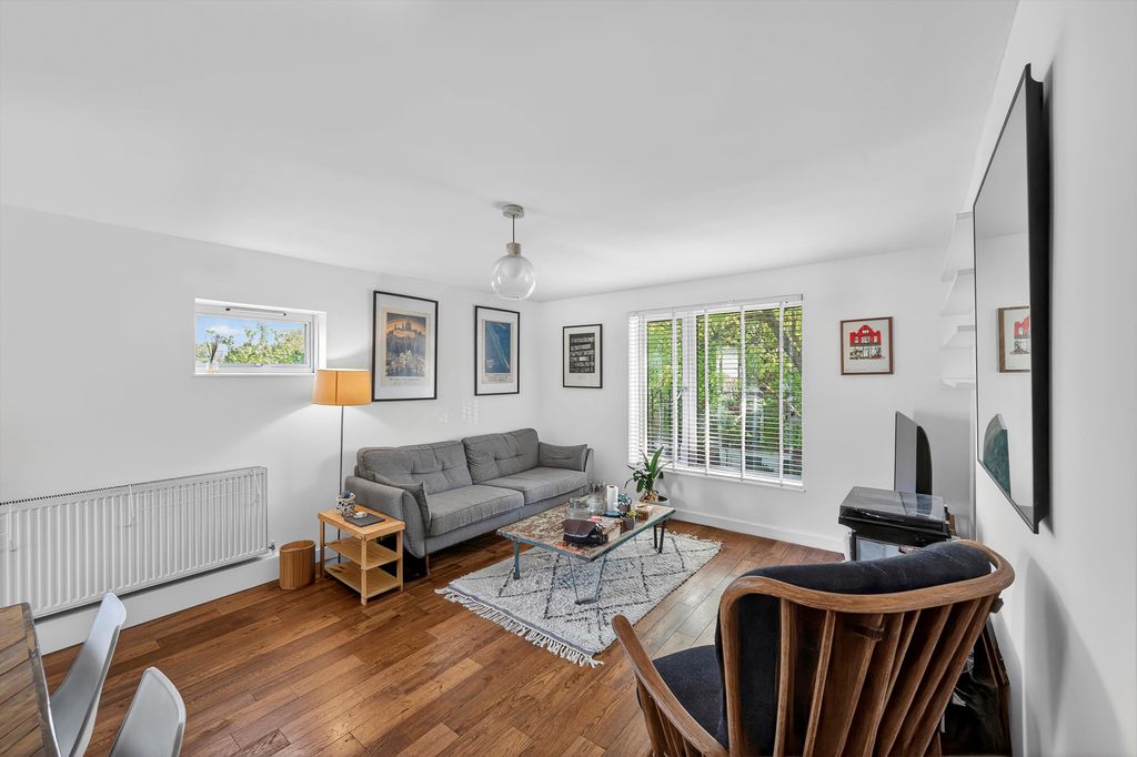 Property photo 1 of 10 Image